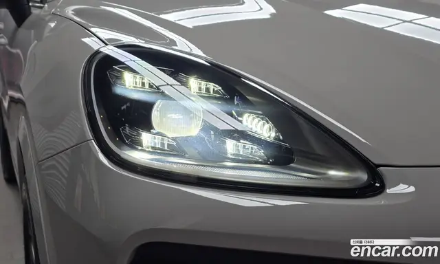 Porsche Cayenne 2022 3.0 автомат (гидро), миниатюра 8