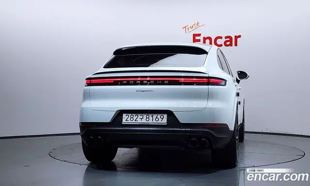 Porsche Cayenne 2023 3.0 автомат (гидро), миниатюра 4 Porsche Cayenne 2023 3.0 автомат (гидро), миниатюра 4