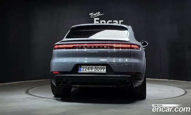 Porsche Cayenne 2024 3.0 автомат (гидро), миниатюра 4
