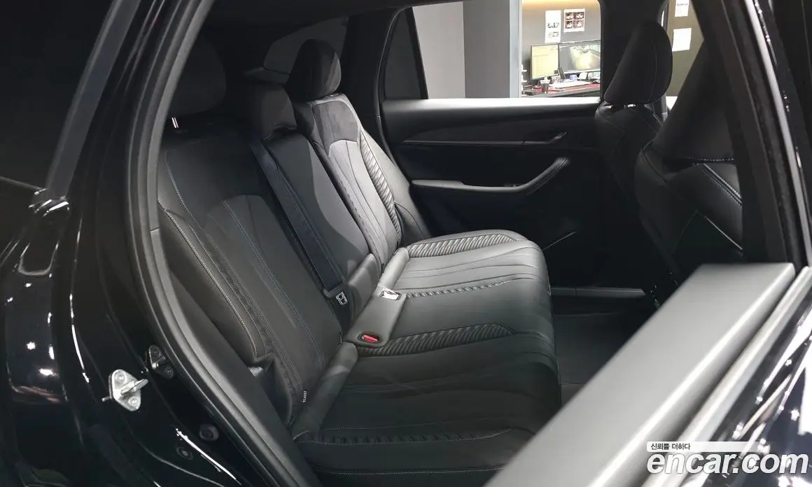 Renault (Samsung) Grand Koleos 2025 1.5 автомат (гидро), фото 18 Renault (Samsung) Grand Koleos 2025 1.5 автомат (гидро), фото 18