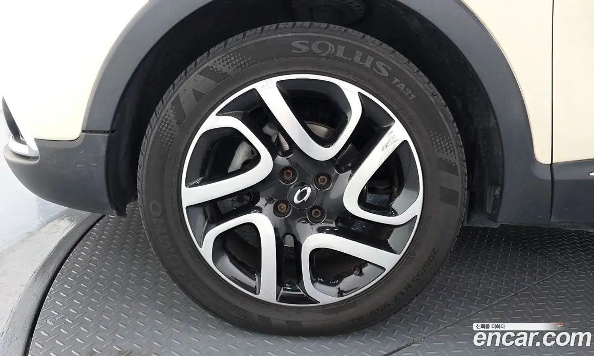 Renault (Samsung) QM3 2014 1.5 автомат (гидро), фото 5 Renault (Samsung) QM3 2014 1.5 автомат (гидро), фото 5