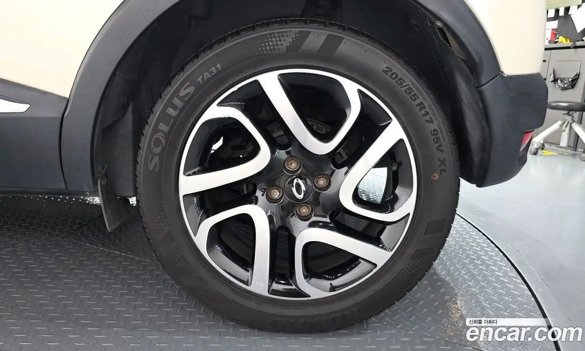 Renault (Samsung) QM3 2014 1.5 автомат (гидро), фото 7 Renault (Samsung) QM3 2014 1.5 автомат (гидро), фото 7
