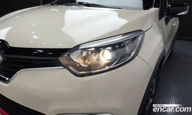 Renault (Samsung) QM3 2014 1.5 автомат (гидро), миниатюра 8 Renault (Samsung) QM3 2014 1.5 автомат (гидро), миниатюра 8