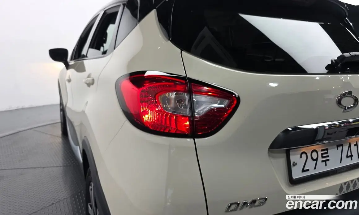 Renault (Samsung) QM3 2014 1.5 автомат (гидро), фото 9 Renault (Samsung) QM3 2014 1.5 автомат (гидро), фото 9