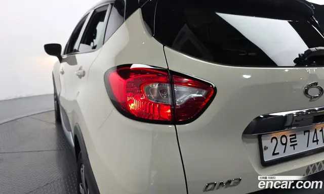 Renault (Samsung) QM3 2014 1.5 автомат (гидро), миниатюра 9 Renault (Samsung) QM3 2014 1.5 автомат (гидро), миниатюра 9