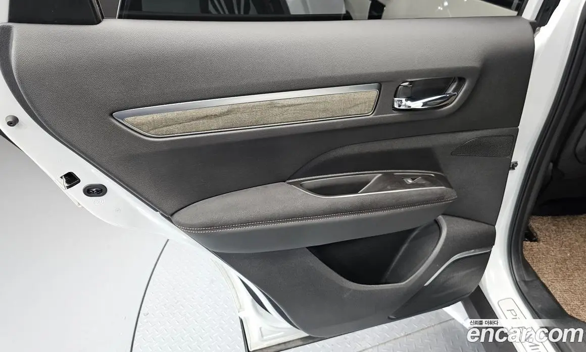 Renault (Samsung) QM6 2022 2.0 автомат (гидро), фото 15 Renault (Samsung) QM6 2022 2.0 автомат (гидро), фото 15