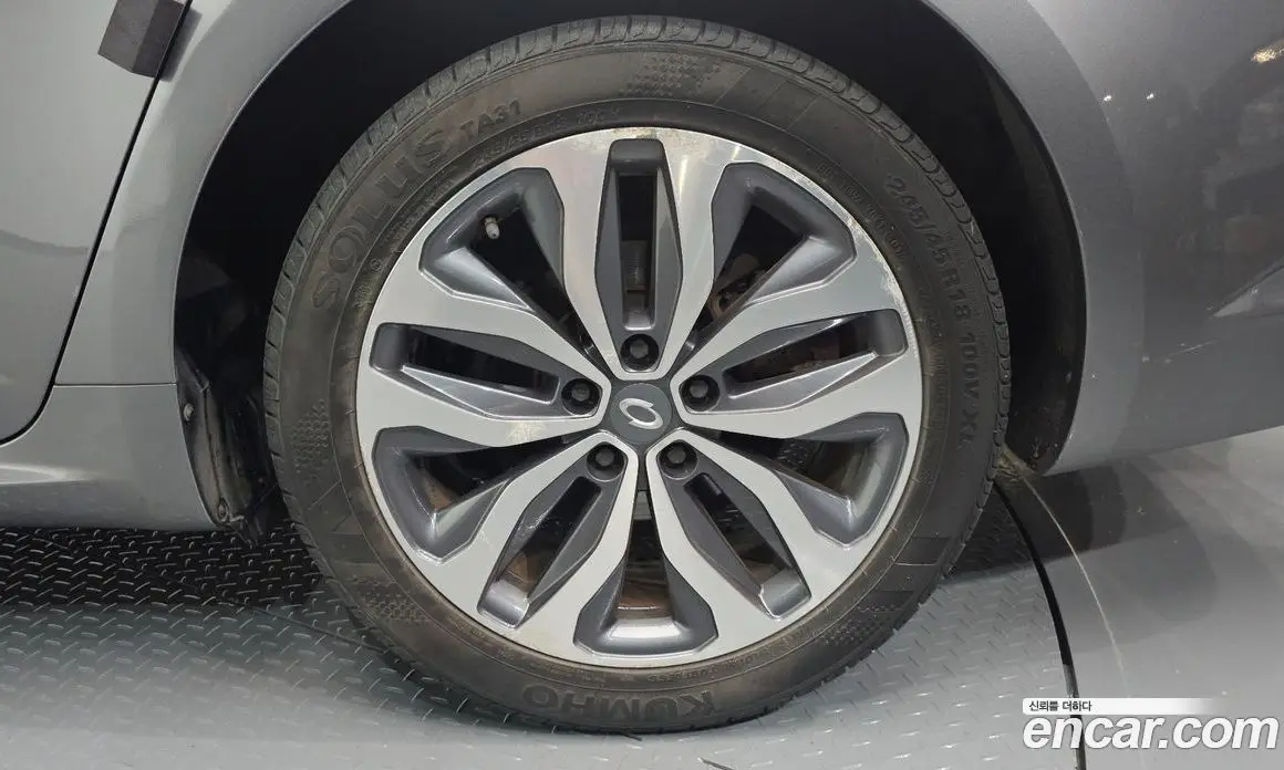 Renault (Samsung) SM6 2016 1.6 автомат (гидро), фото 6 Renault (Samsung) SM6 2016 1.6 автомат (гидро), фото 6