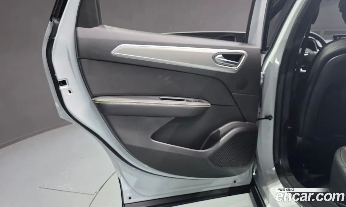 Renault (Samsung) XM3 2024 1.6 автомат (гидро), фото 15 Renault (Samsung) XM3 2024 1.6 автомат (гидро), фото 15