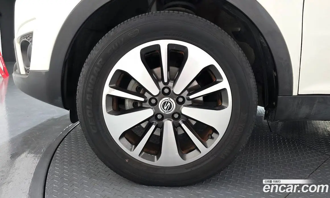 SsangYong Korando 2014 2.0 автомат (гидро), фото 5