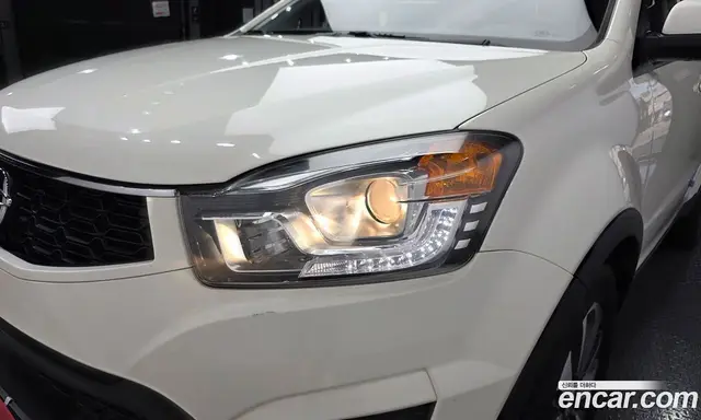 SsangYong Korando 2014 2.0 автомат (гидро), миниатюра 8