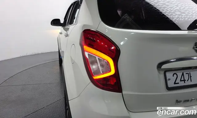 SsangYong Korando 2014 2.0 автомат (гидро), миниатюра 9