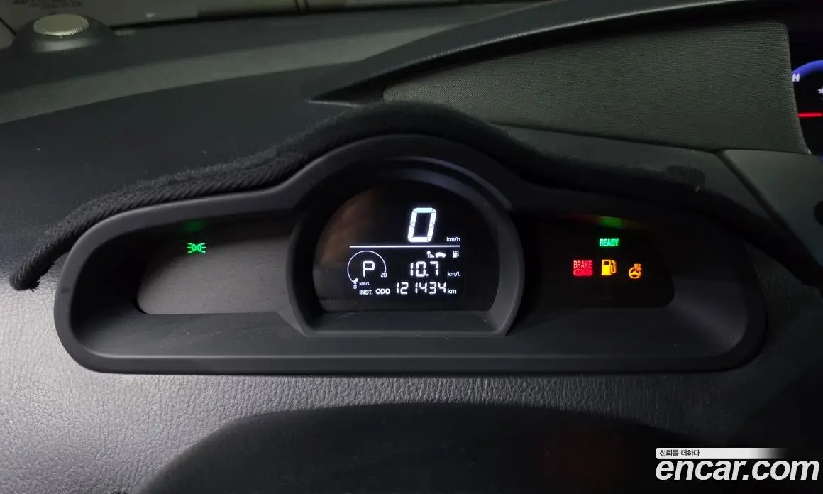SsangYong Korando 2015 2.2 автомат (гидро), фото 8