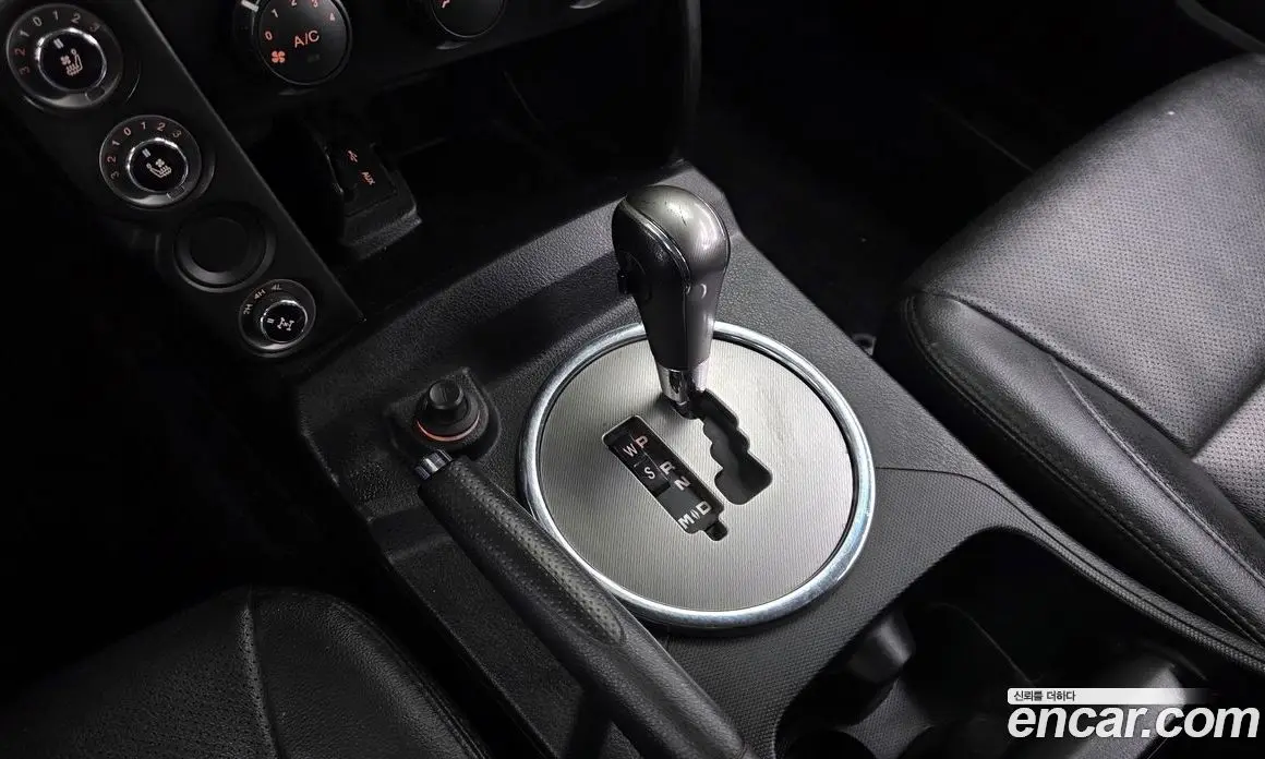SsangYong Korando 2016 2.0 автомат (гидро), фото 12