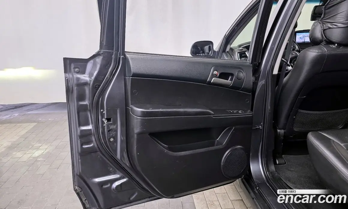 SsangYong Korando 2016 2.0 автомат (гидро), фото 15