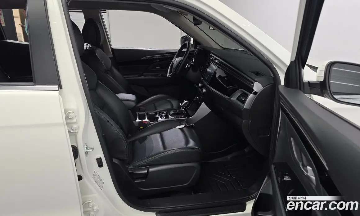 SsangYong Korando 2021 1.5 автомат (гидро), фото 16