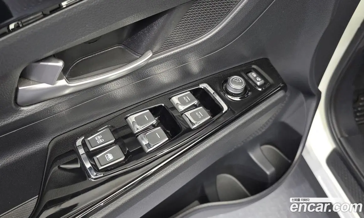 SsangYong Korando 2021 1.5 автомат (гидро), фото 19