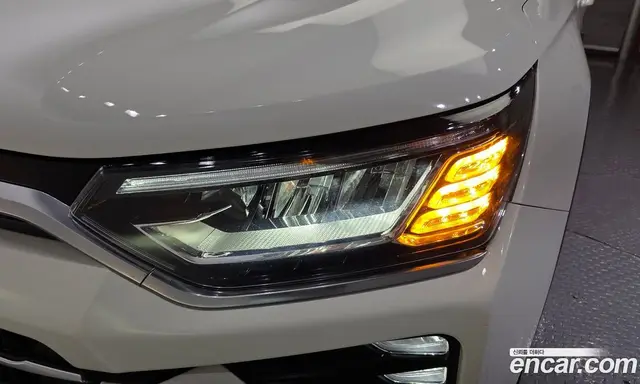 SsangYong Korando 2021 1.5 автомат (гидро), миниатюра 8