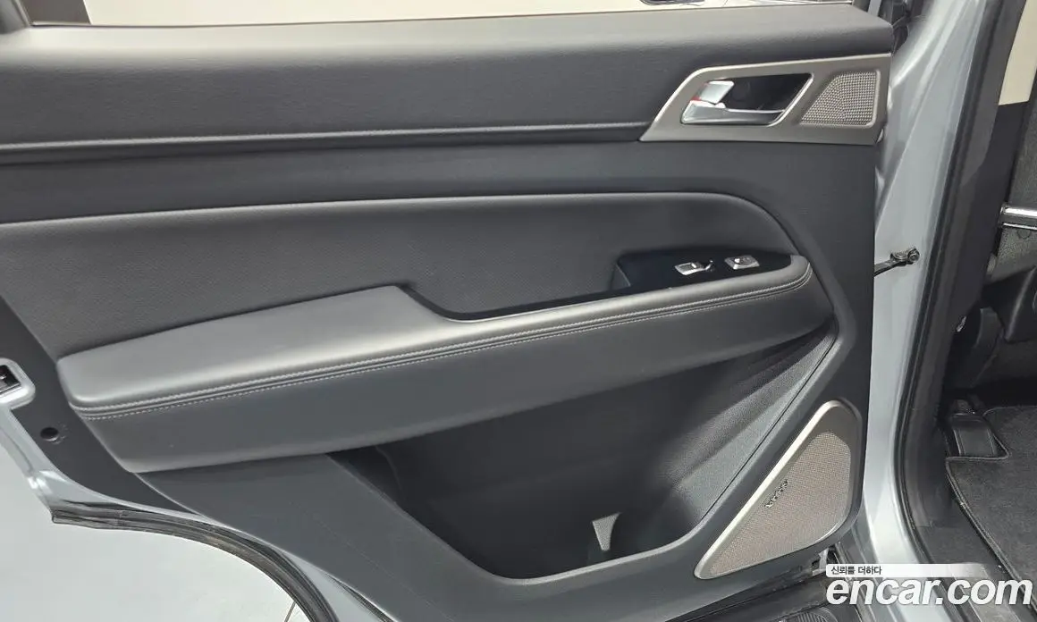 SsangYong Rexton 2017 2.2 автомат (гидро), фото 15