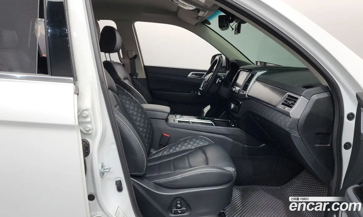 SsangYong Rexton 2020 2.2 автомат (гидро), фото 16