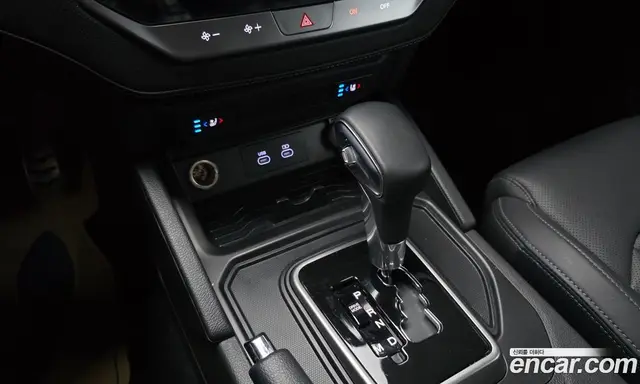 SsangYong Rexton 2023 2.2 автомат (гидро), миниатюра 12