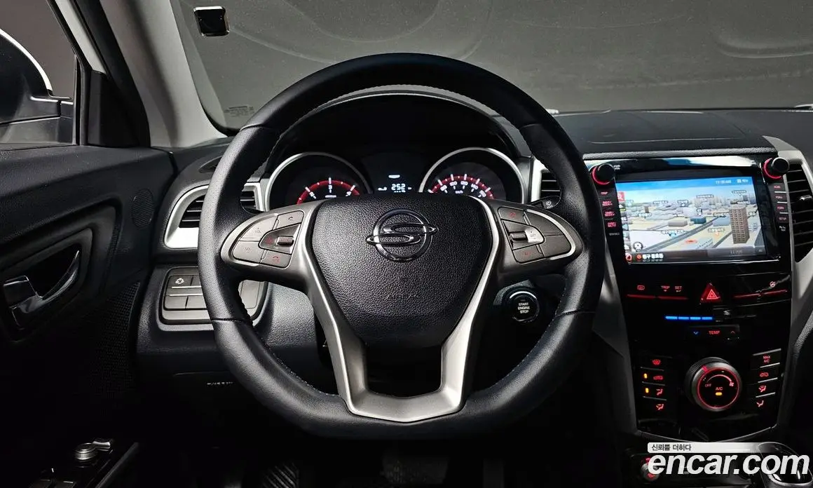 SsangYong TIBOLI 2015 1.6 автомат (гидро), фото 19