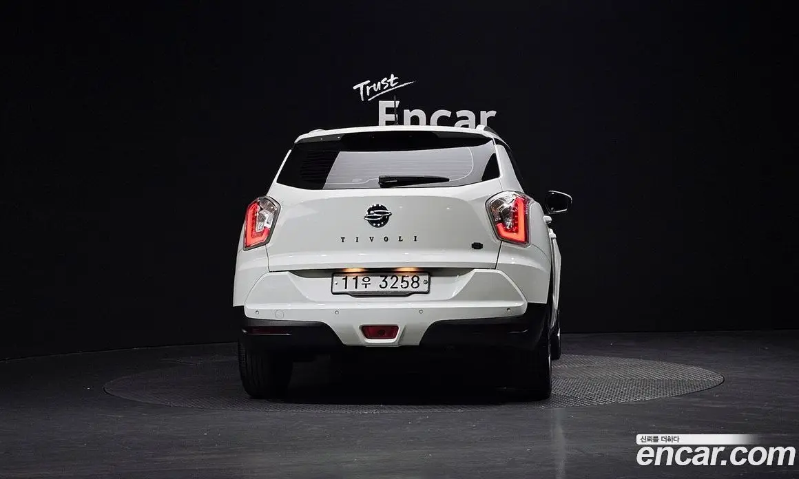 SsangYong TIBOLI 2015 1.6 автомат (гидро), фото 4