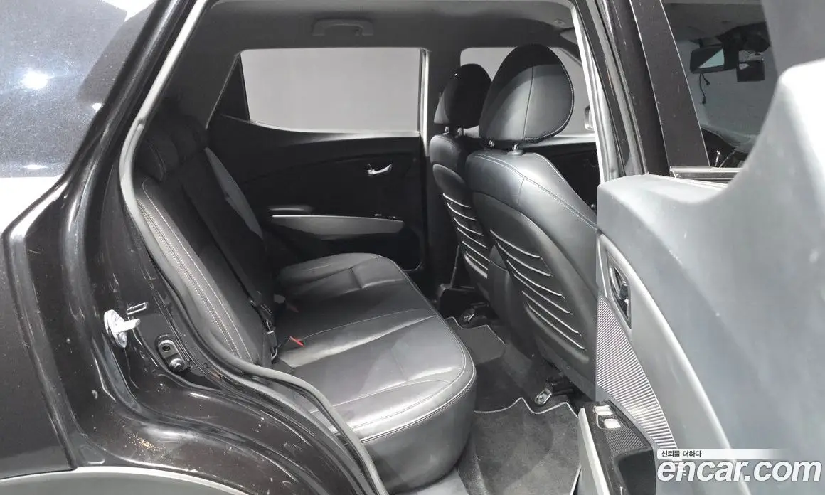 SsangYong TIBOLI 2015 1.6 автомат (гидро), фото 18 SsangYong TIBOLI 2015 1.6 автомат (гидро), фото 18