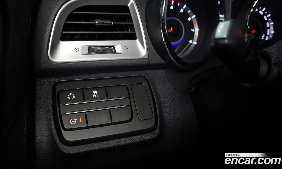 SsangYong TIBOLI 2015 1.6 автомат (гидро), фото 19 SsangYong TIBOLI 2015 1.6 автомат (гидро), фото 19