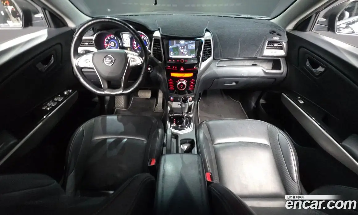 SsangYong TIBOLI 2015 1.6 автомат (гидро), фото 10 SsangYong TIBOLI 2015 1.6 автомат (гидро), фото 10