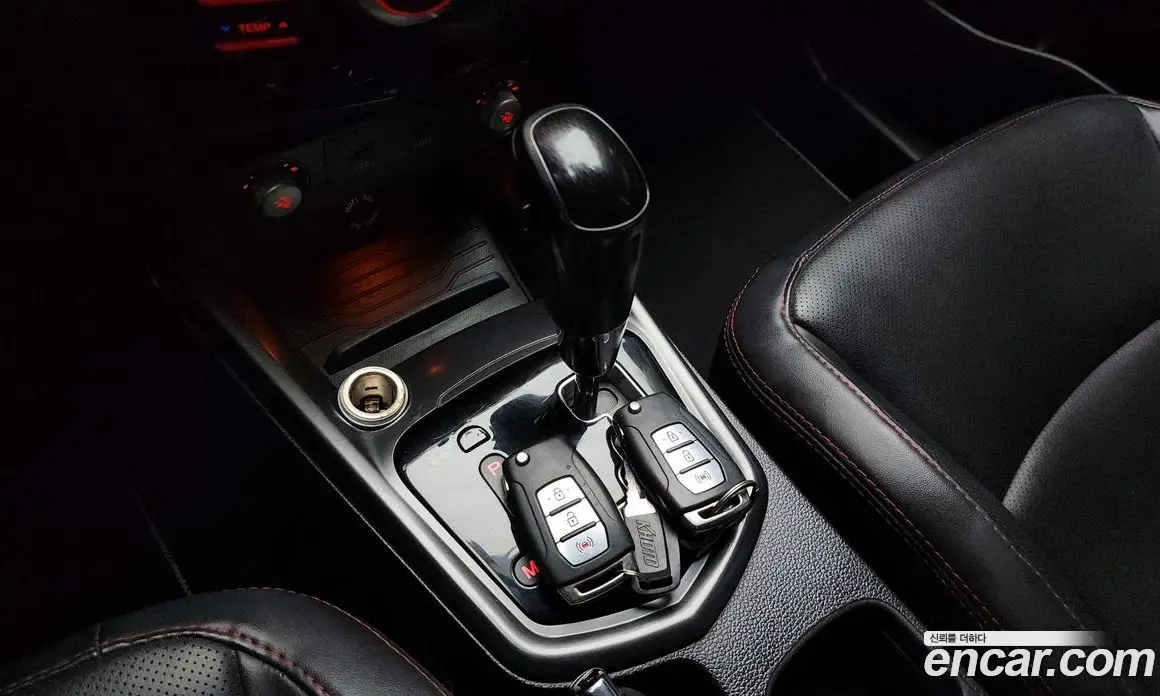SsangYong TIBOLI 2018 1.6 автомат (гидро), фото 12 SsangYong TIBOLI 2018 1.6 автомат (гидро), фото 12