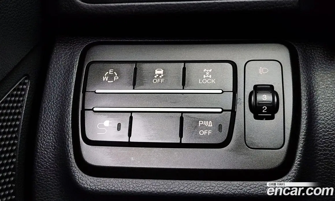 SsangYong TIBOLI 2018 1.6 автомат (гидро), фото 19 SsangYong TIBOLI 2018 1.6 автомат (гидро), фото 19