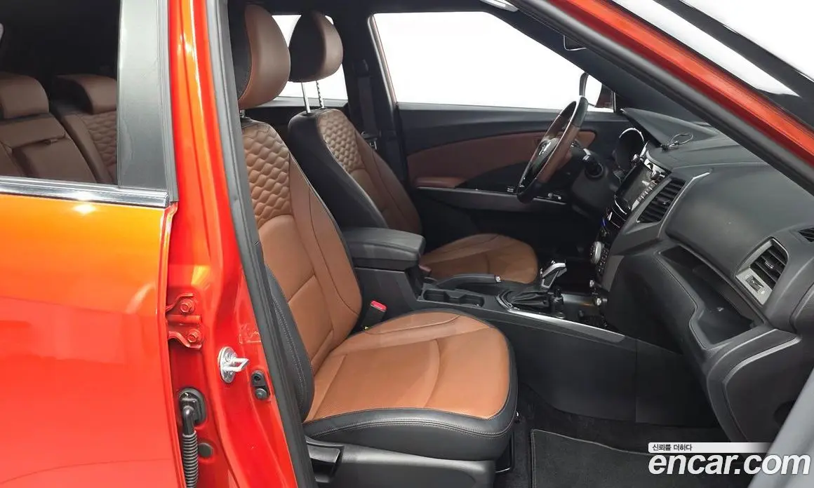SsangYong TIBOLI 2018 1.6 автомат (гидро), фото 16 SsangYong TIBOLI 2018 1.6 автомат (гидро), фото 16