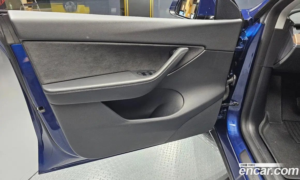 Tesla Model Y 2021 0.2 автомат (гидро), фото 13 Tesla Model Y 2021 0.2 автомат (гидро), фото 13
