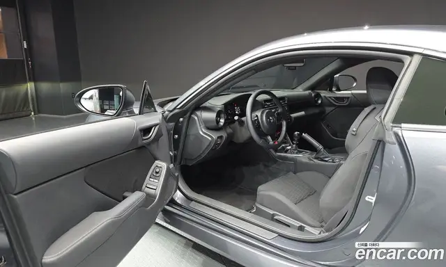 Toyota 86 2025 2.4 механика, миниатюра 12