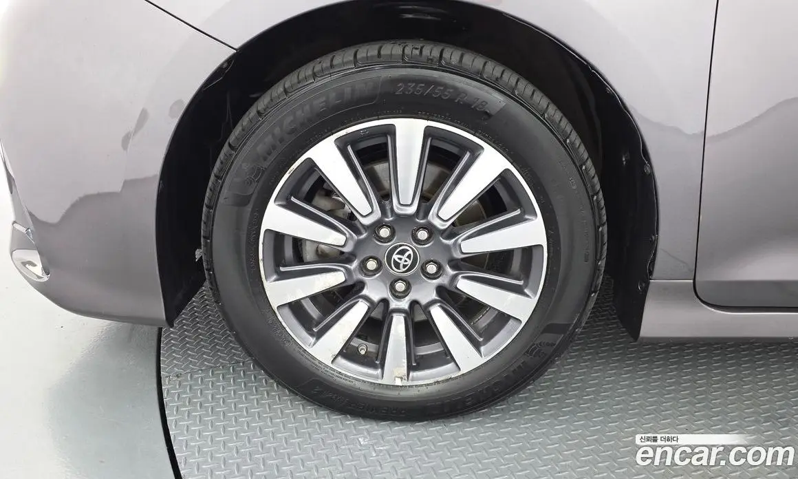 Toyota Sienna 2019 3.5 автомат (гидро), фото 5