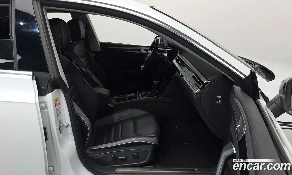 Volkswagen Arteon 2023 2.0 автомат (гидро), фото 16
