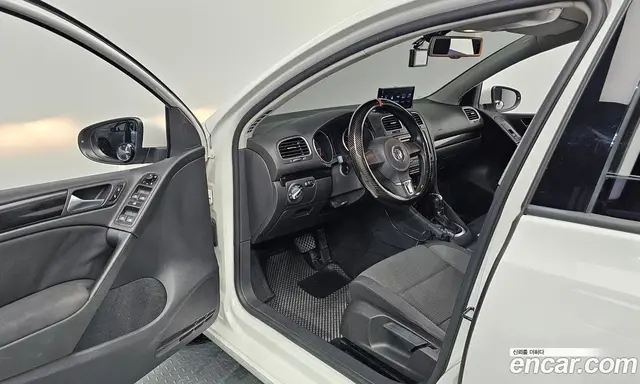 Volkswagen Golf 2012 1.6 автомат (гидро), миниатюра 12
