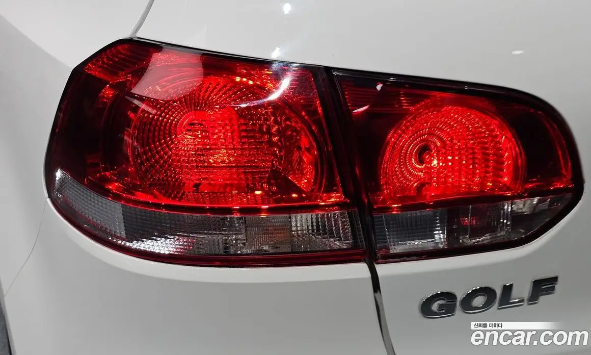 Volkswagen Golf 2012 1.6 автомат (гидро), фото 8