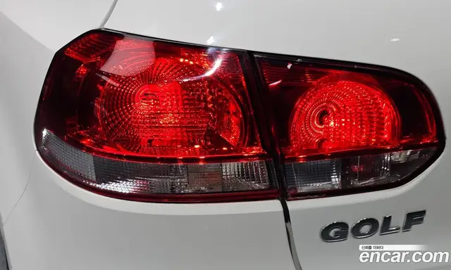 Volkswagen Golf 2012 1.6 автомат (гидро), миниатюра 8