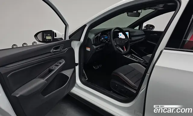 Volkswagen Golf 2024 2.0 автомат (гидро), миниатюра 12