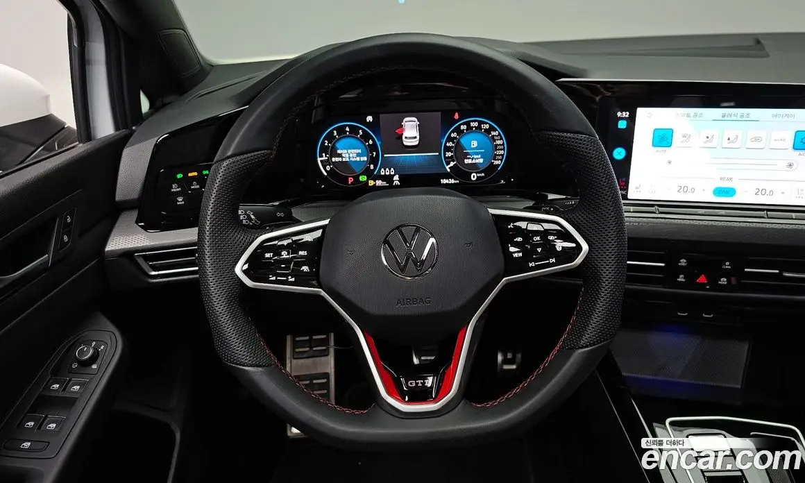 Volkswagen Golf 2024 2.0 автомат (гидро), фото 17