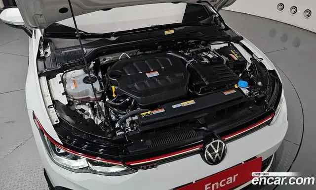 Volkswagen Golf 2024 2.0 автомат (гидро), миниатюра 5