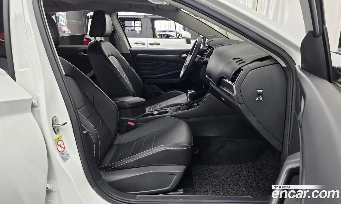 Volkswagen Jetta 2023 1.5 автомат (гидро), фото 17 Volkswagen Jetta 2023 1.5 автомат (гидро), фото 17