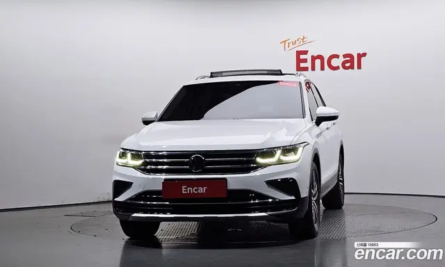Volkswagen Tiguan 2023 2.0 автомат (гидро), миниатюра 2 Volkswagen Tiguan 2023 2.0 автомат (гидро), миниатюра 2