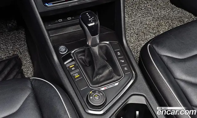 Volkswagen Tiguan 2023 2.0 автомат (гидро), миниатюра 11 Volkswagen Tiguan 2023 2.0 автомат (гидро), миниатюра 11