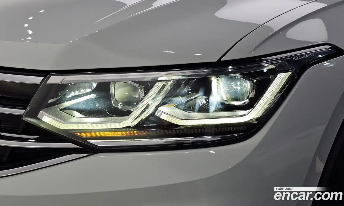 Volkswagen Tiguan 2023 2.0 автомат (гидро), фото 7 Volkswagen Tiguan 2023 2.0 автомат (гидро), фото 7