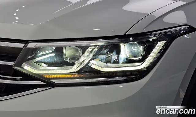 Volkswagen Tiguan 2023 2.0 автомат (гидро), миниатюра 7 Volkswagen Tiguan 2023 2.0 автомат (гидро), миниатюра 7