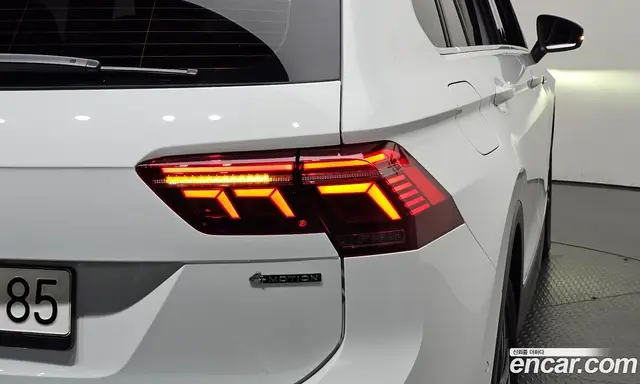 Volkswagen Tiguan 2023 2.0 автомат (гидро), миниатюра 8 Volkswagen Tiguan 2023 2.0 автомат (гидро), миниатюра 8
