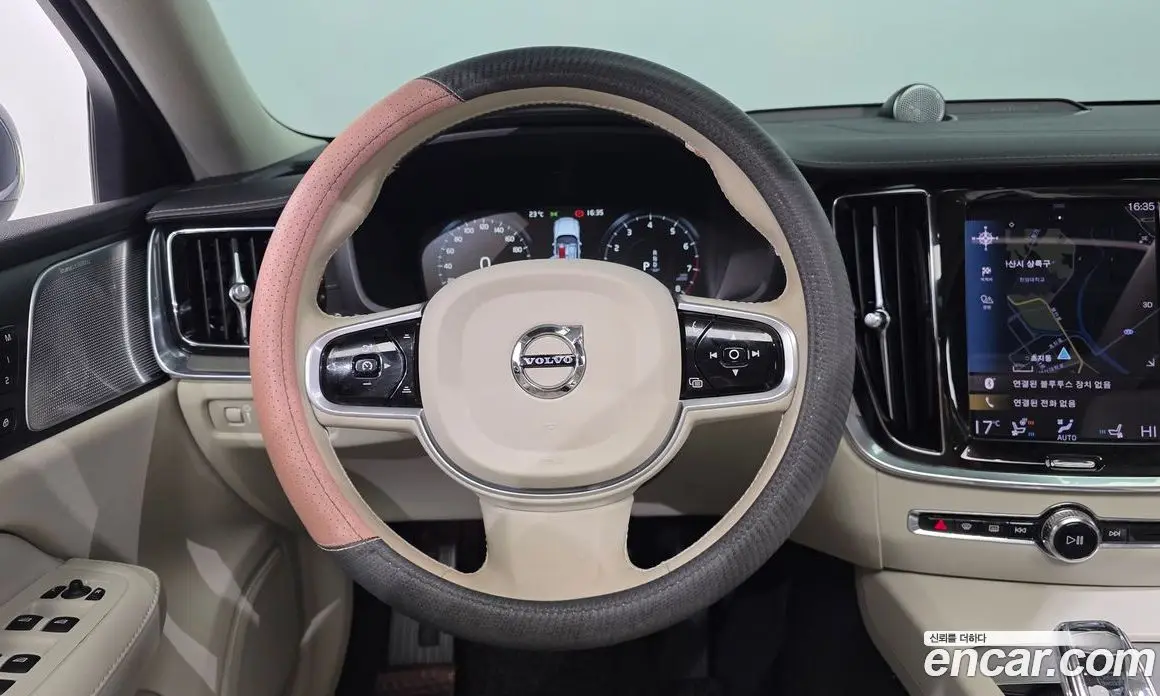 Volvo S60 2021 2.0 автомат (гидро), фото 20 Volvo S60 2021 2.0 автомат (гидро), фото 20
