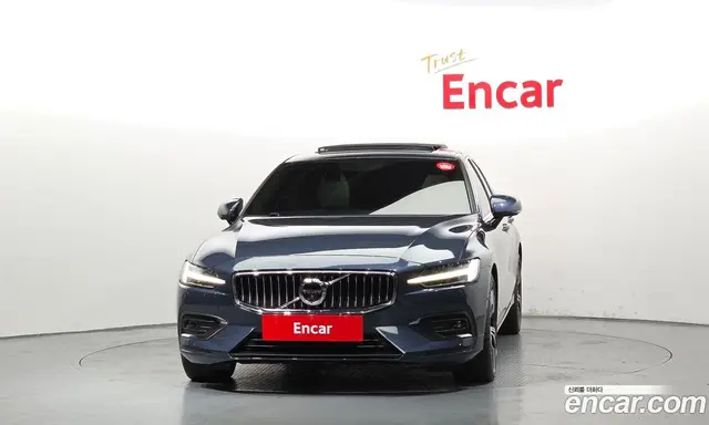 Volvo S60 2021 2.0 автомат (гидро), миниатюра 3 Volvo S60 2021 2.0 автомат (гидро), миниатюра 3